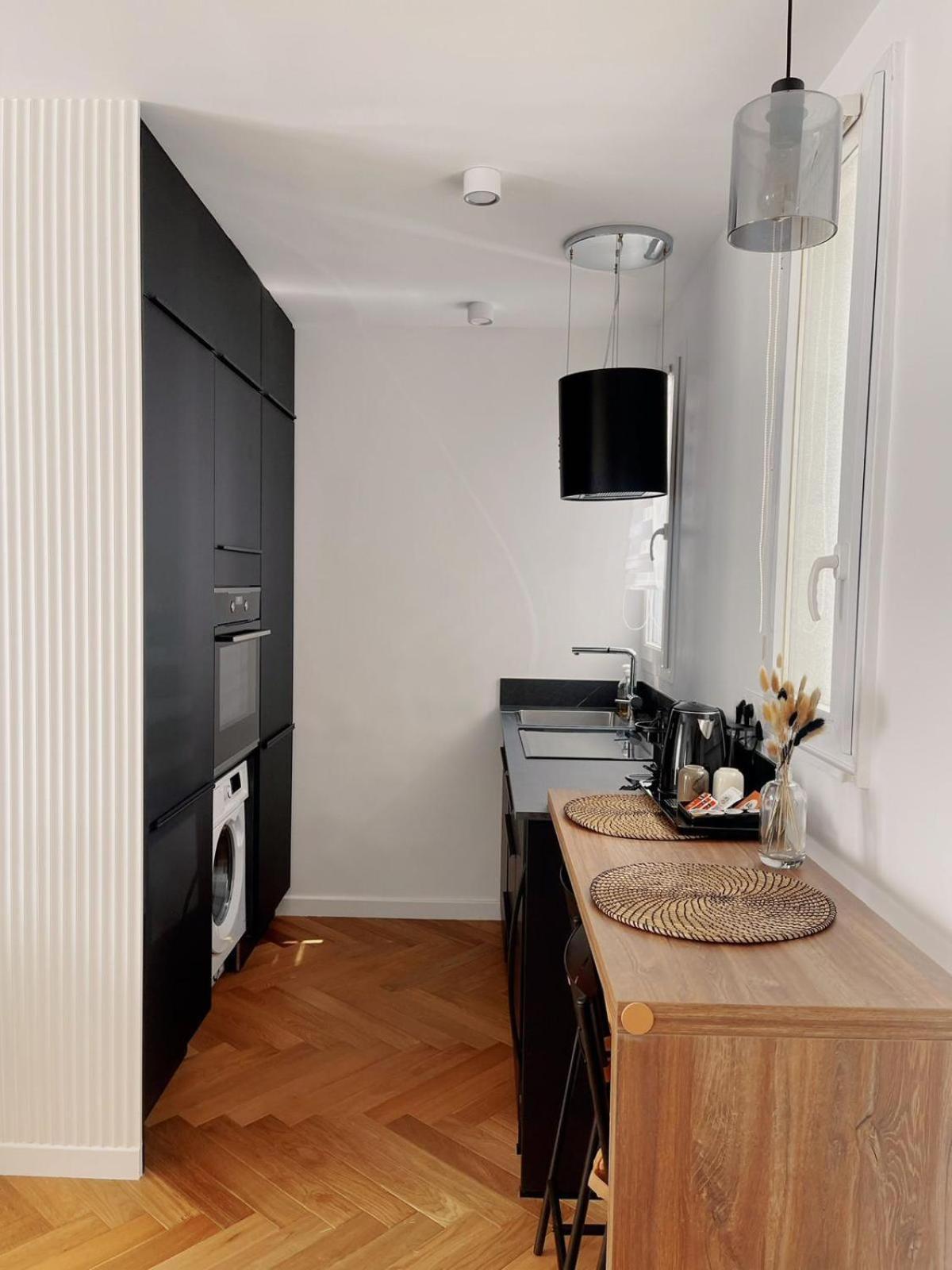 Exclusive Flat By Luxuio - Nearby Eiffel Tower Lägenhet Paris Exteriör bild